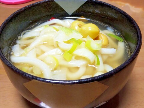 銀杏の煮込みうどん